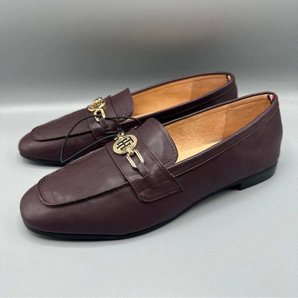 Tommy Hilfiger Faux Leather Flat Loafers Women’s Size 11 M Burgundy